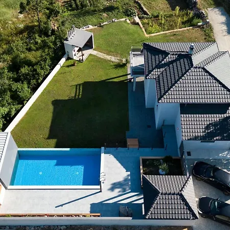House Anka